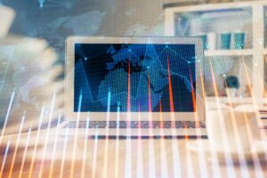 Hologram rynku finansowego i komputer osobisty na tle Podwójna ekspozycja Koncepcja Forex